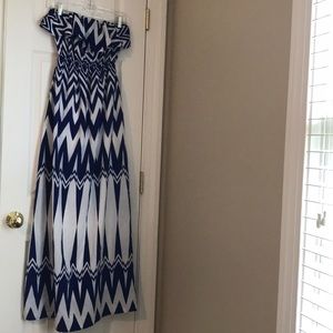 Peach Love Chevron Strapless Maxi Dress